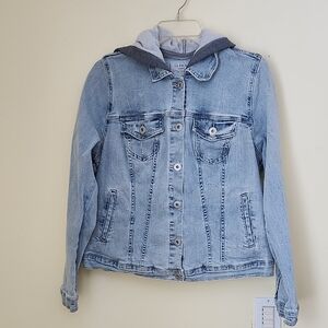 Torrid Denim Jacket Hood Size XL